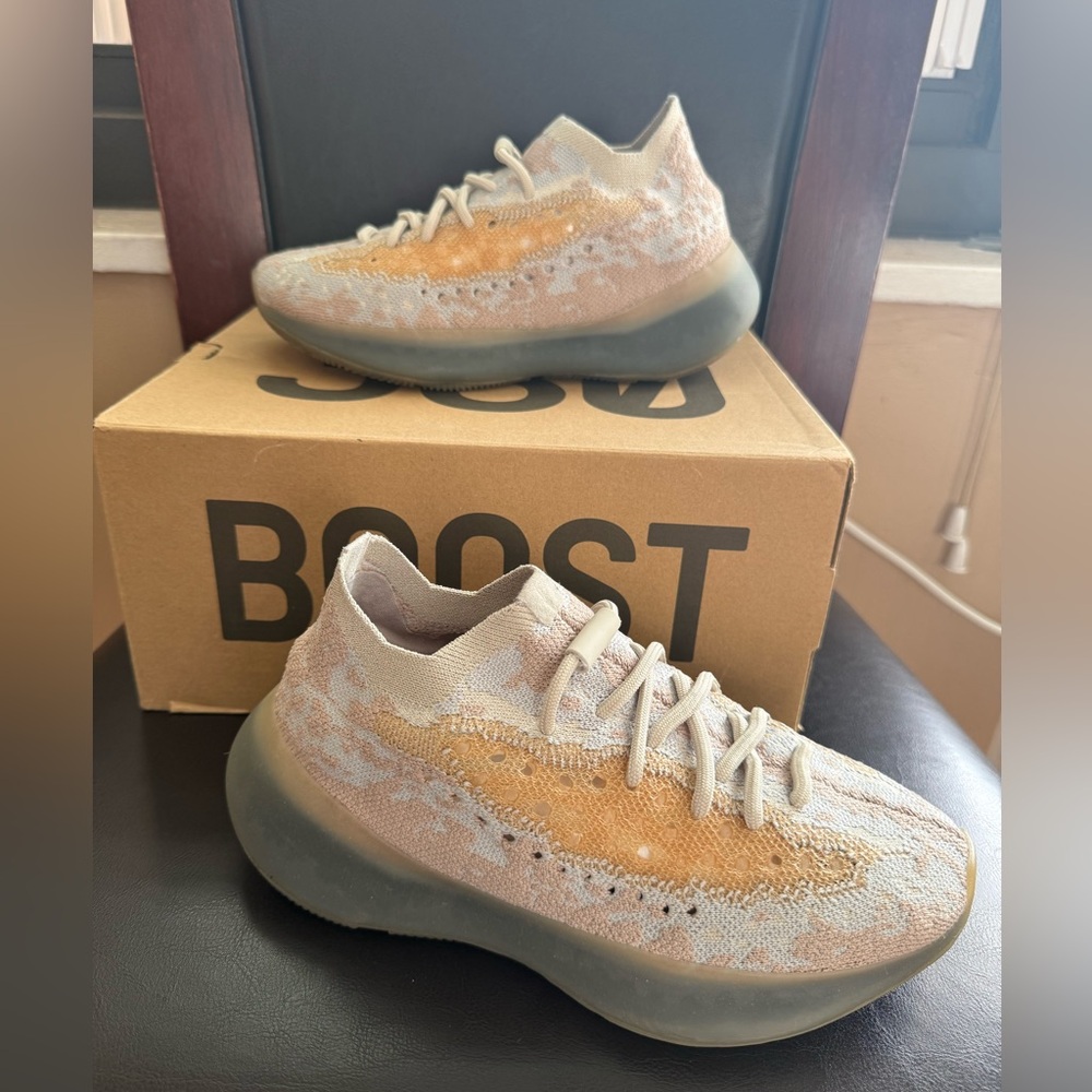 Adidas Yeezy 380